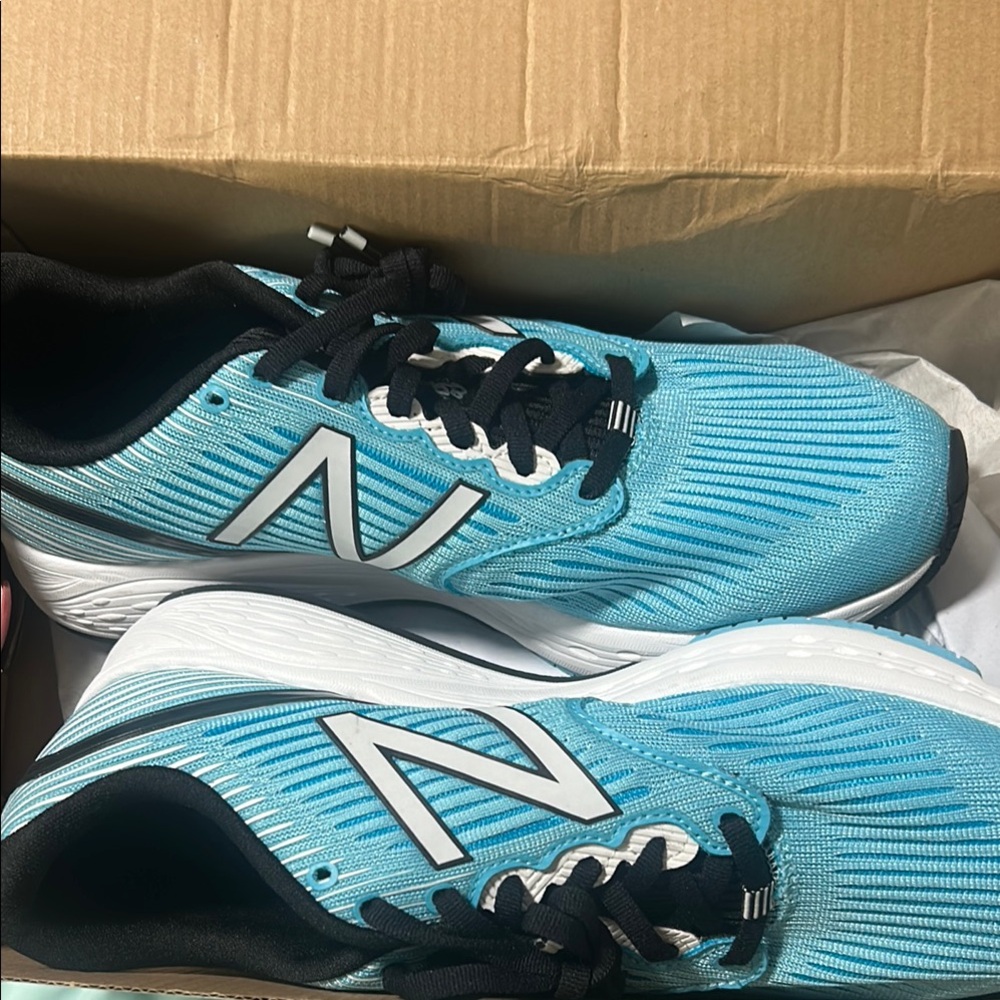 New Balance Aqua and Black Athletic Shoes